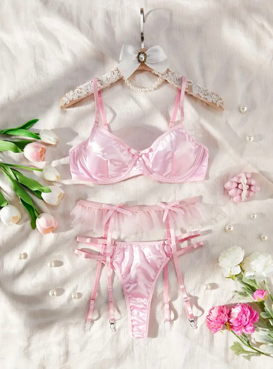 Dreamy Ruffle Set